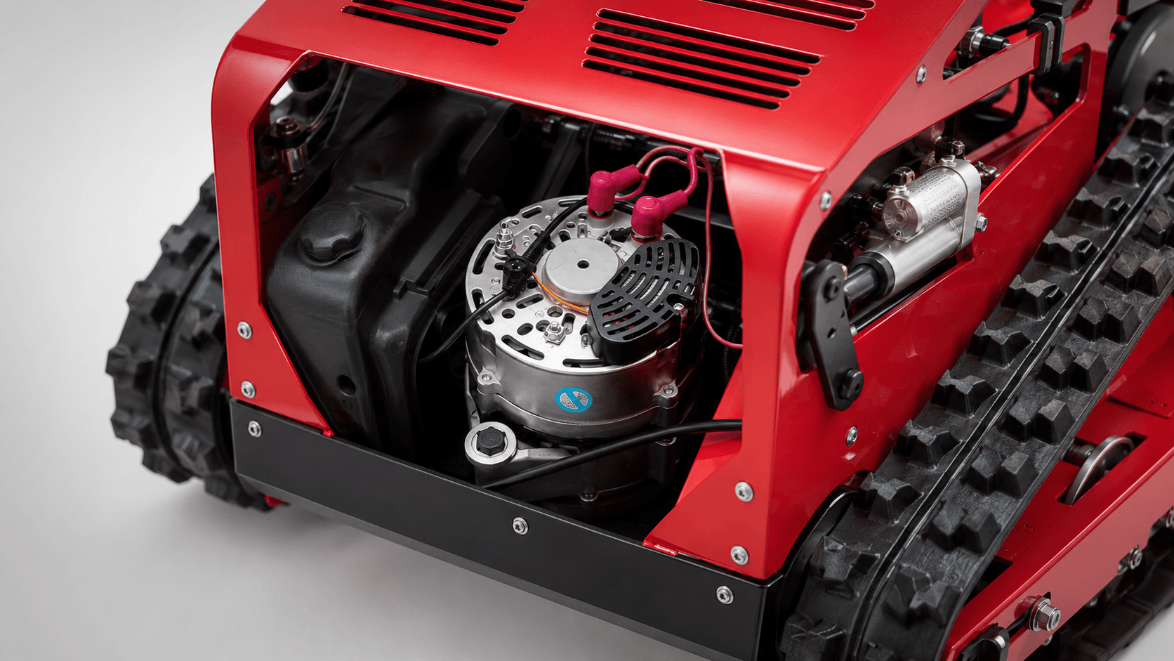 550 Track Type Lawn Mower - view 2