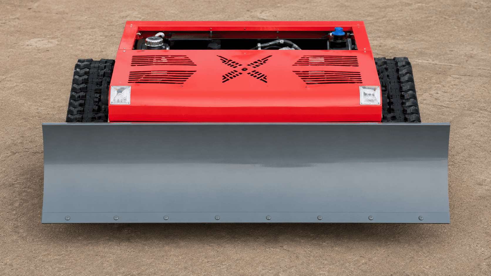 800 Track Type Lawn Mower - view 4